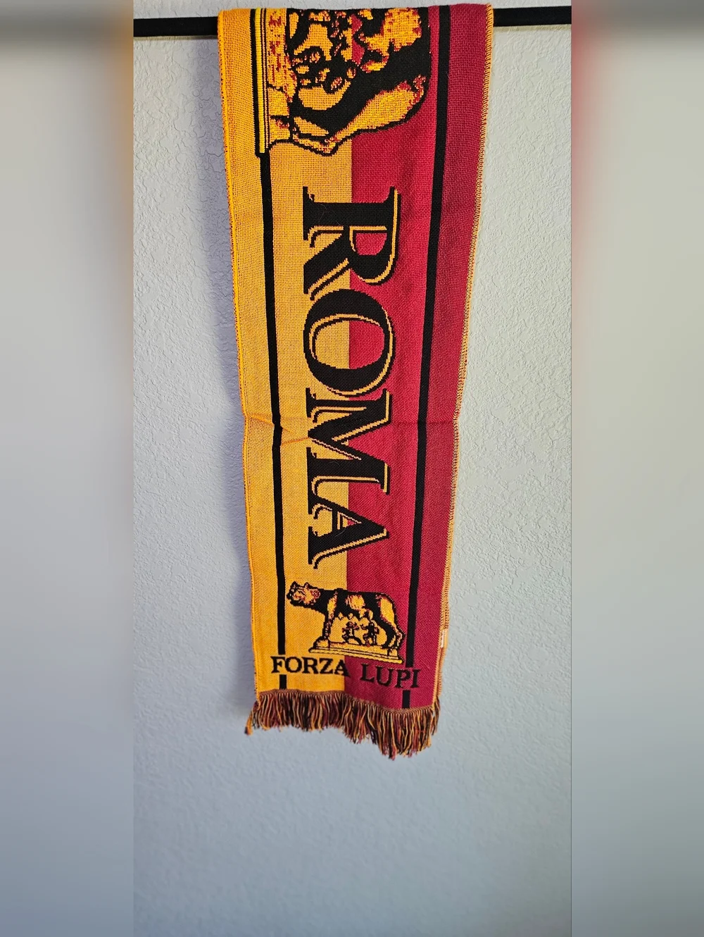 AS Roma Soccer Scarf Forza Lupi Italy Football Fan Red Yellow Fringe